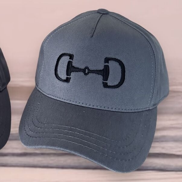 Gem nakışlı şapka